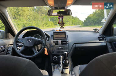 Универсал Mercedes-Benz C-Class 2011 в 
