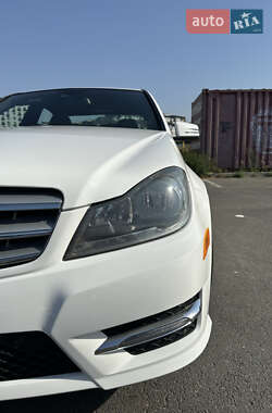 Седан Mercedes-Benz C-Class 2013 в 