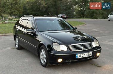 Универсал Mercedes-Benz C-Class 2004 в 
