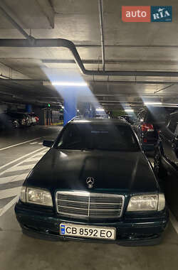 Универсал Mercedes-Benz C-Class 1998 в Киеве