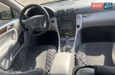 Седан Mercedes-Benz C-Class 2001 в 