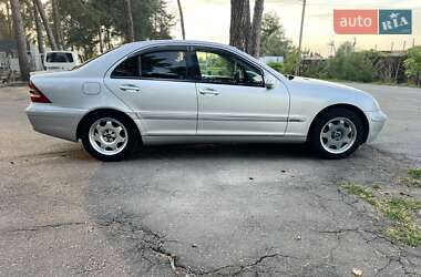 Седан Mercedes-Benz C-Class 2003 в 