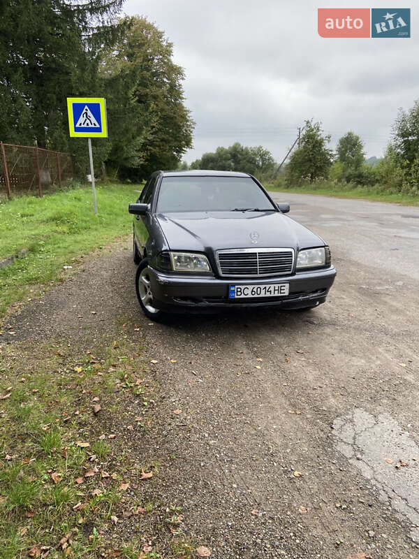 Седан Mercedes-Benz C-Class 1997 в Самборе