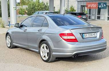 Седан Mercedes-Benz C-Class 2008 в 