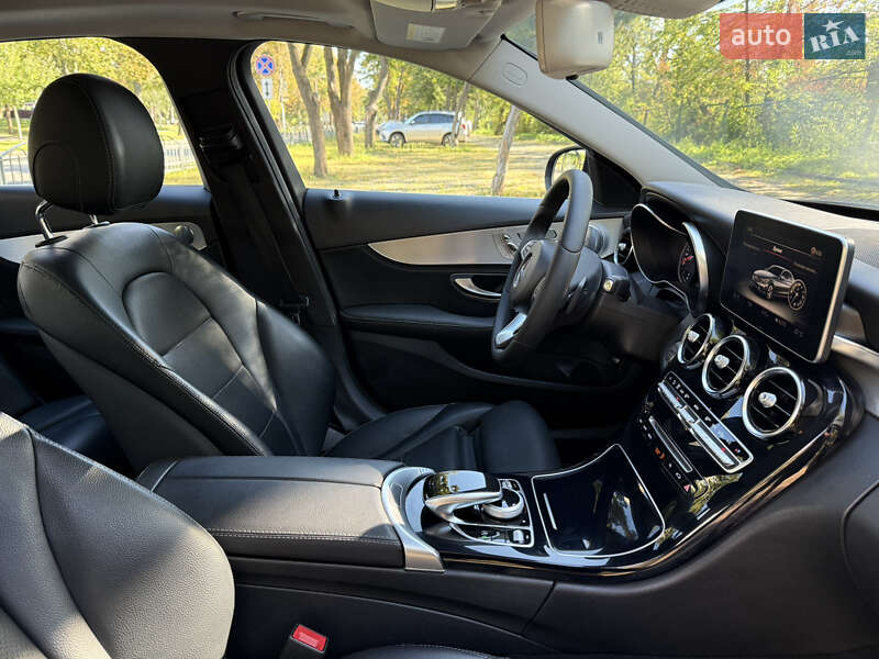 Седан Mercedes-Benz C-Class 2015 в Харькове фото 30 Седан Mercedes-Benz C-Class 2015 в Харькове