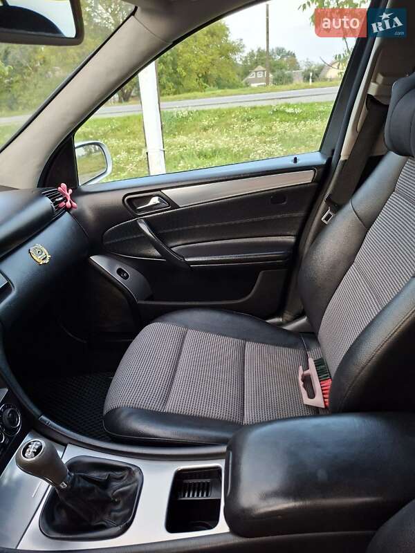 Универсал Mercedes-Benz C-Class 2005 в Ярмолинцах фото 12 Универсал Mercedes-Benz C-Class 2005 в Ярмолинцах