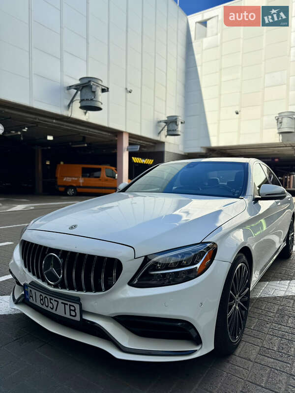 Седан Mercedes-Benz C-Class 2021 в Киеве
