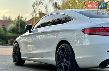 Купе Mercedes-Benz C-Class 2017 в 