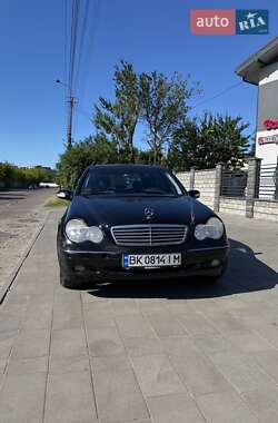 Універсал Mercedes-Benz C-Class 2002 в Рівному