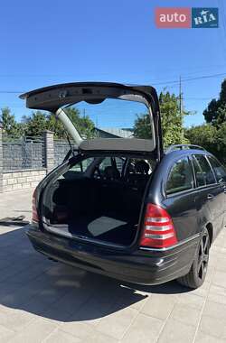 Универсал Mercedes-Benz C-Class 2002 в 