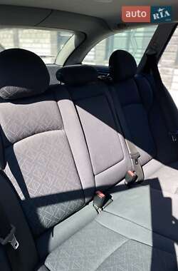 Универсал Mercedes-Benz C-Class 2002 в 