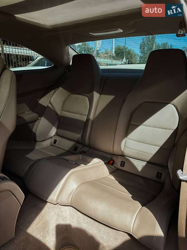 Купе Mercedes-Benz C-Class 2011 в Николаеве