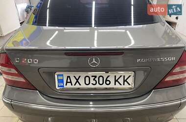 Седан Mercedes-Benz C-Class 2000 в 