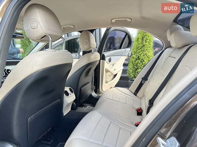 Седан Mercedes-Benz C-Class 2016 в Харкові