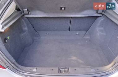 Купе Mercedes-Benz C-Class 2003 в 