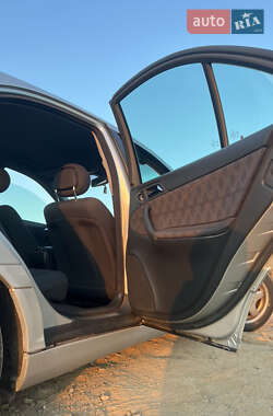 Седан Mercedes-Benz C-Class 2003 в 