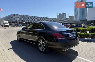Седан Mercedes-Benz C-Class 2017 в 