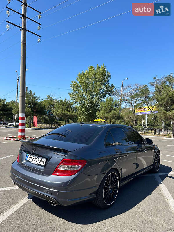Седан Mercedes-Benz C-Class 2007 в Одессе