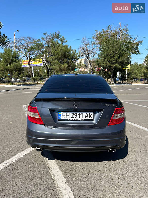 Седан Mercedes-Benz C-Class 2007 в Одессе