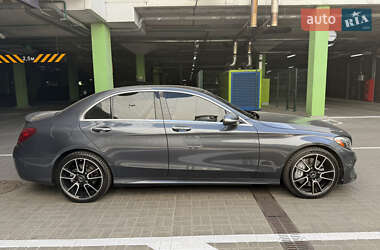 Седан Mercedes-Benz C-Class 2015 в 