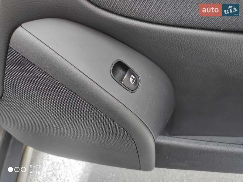 Универсал Mercedes-Benz C-Class 2004 в Киеве