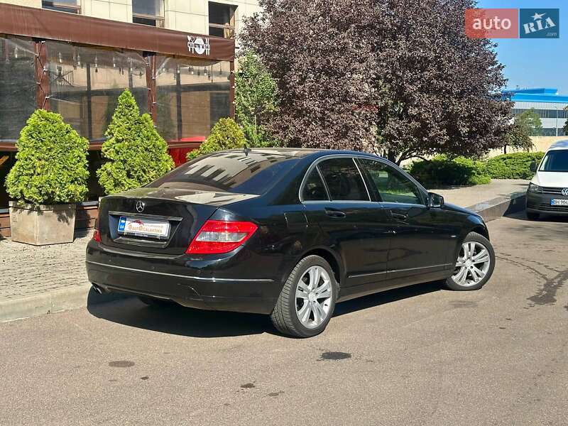 Седан Mercedes-Benz C-Class 2008 в Одессе