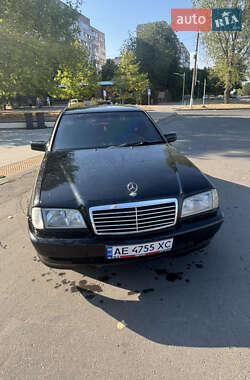 Седан Mercedes-Benz C-Class 1998 в Южном