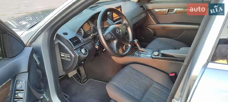 Универсал Mercedes-Benz C-Class 2007 в Виннице