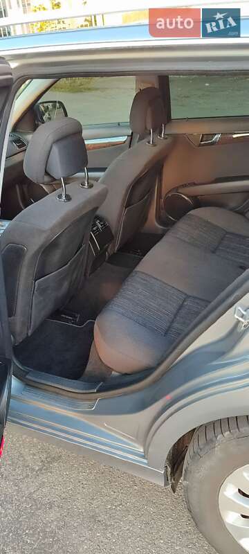 Универсал Mercedes-Benz C-Class 2007 в Виннице