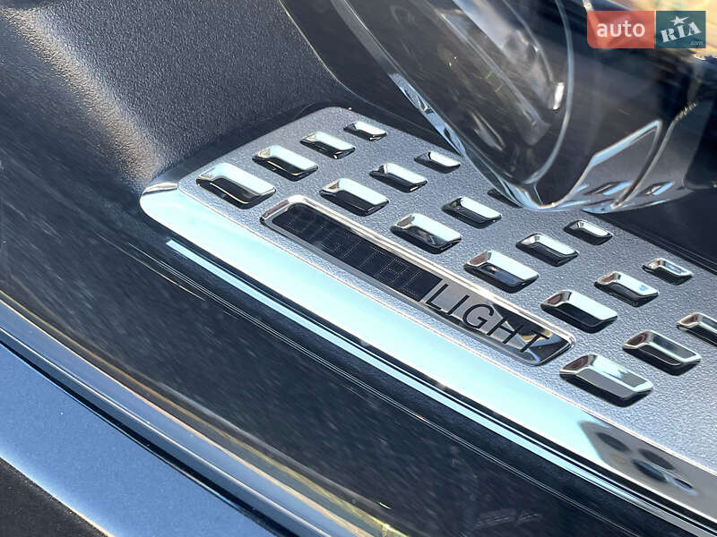 Седан Mercedes-Benz C-Class 2022 в Києві