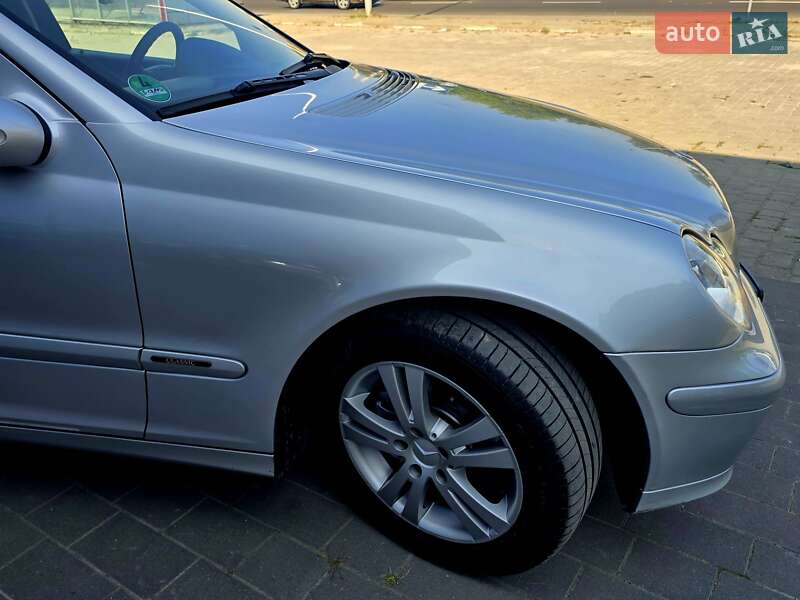 Седан Mercedes-Benz C-Class 2005 в Ивано-Франковске