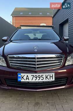Седан Mercedes-Benz C-Class 2008 в 