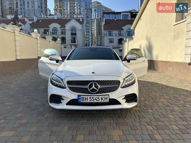 Купе Mercedes-Benz C-Class 2019 в Одессе фото 2 Купе Mercedes-Benz C-Class 2019 в Одессе