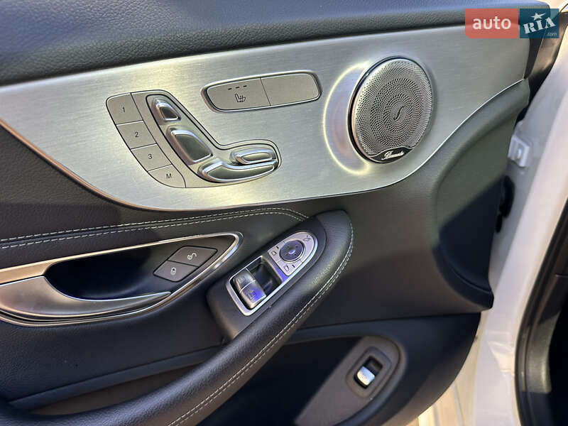 Купе Mercedes-Benz C-Class 2019 в Одессе фото 18 Купе Mercedes-Benz C-Class 2019 в Одессе