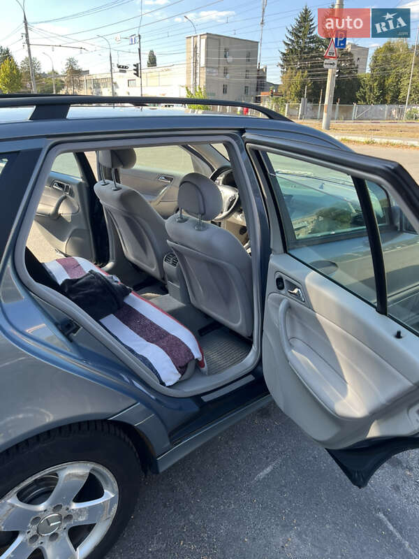 Универсал Mercedes-Benz C-Class 2004 в Виннице