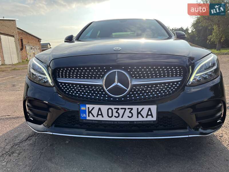 Седан Mercedes-Benz C-Class 2019 в Прилуках