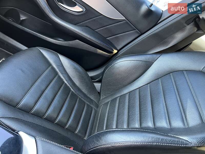 Седан Mercedes-Benz C-Class 2019 в Прилуках