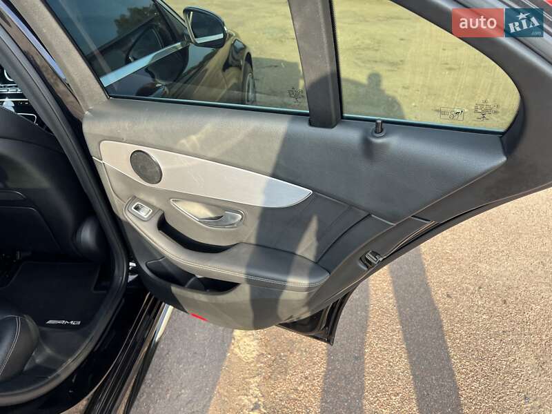 Седан Mercedes-Benz C-Class 2019 в Прилуках