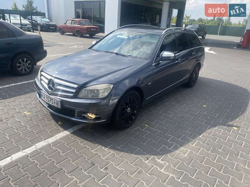 Універсал Mercedes-Benz C-Class 2007 в Броварах