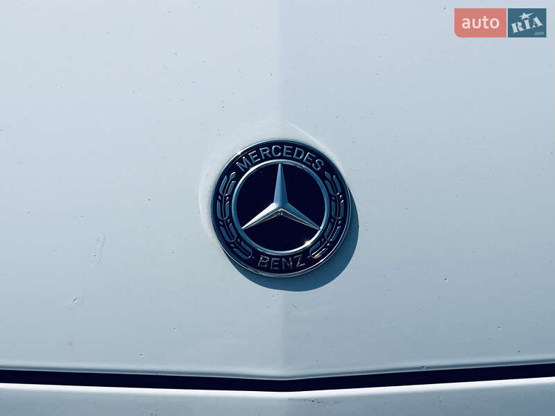 Седан Mercedes-Benz C-Class 2017 в Кременчуге