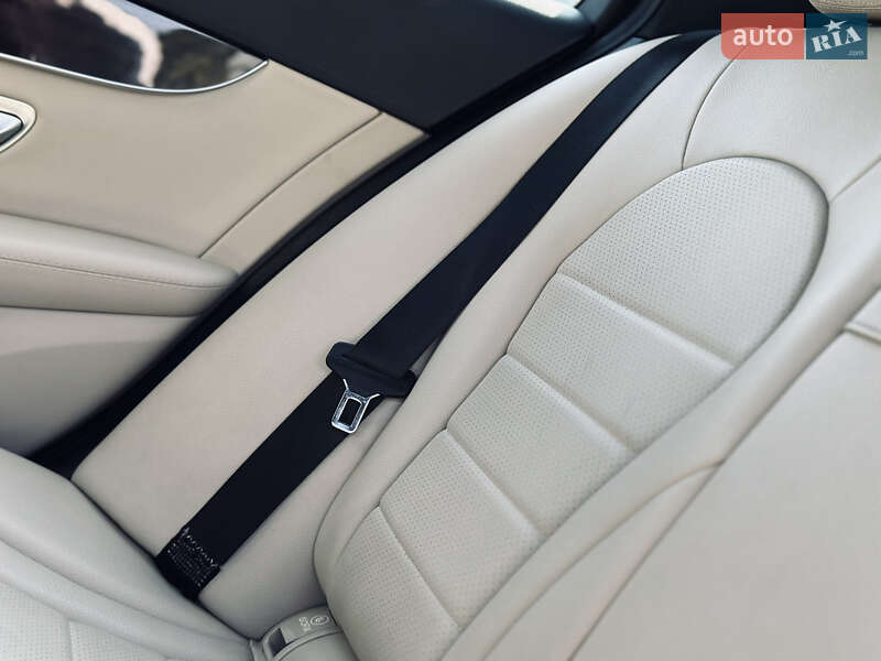 Седан Mercedes-Benz C-Class 2017 в Кременчуге