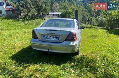 Седан Mercedes-Benz C-Class 2000 в Верховині