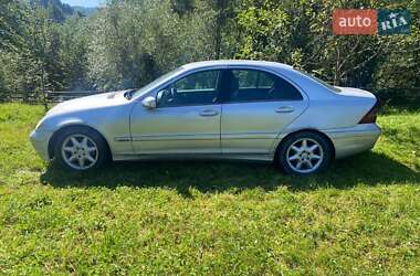 Седан Mercedes-Benz C-Class 2000 в 