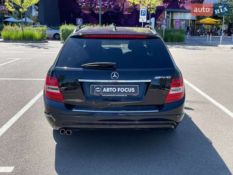 Универсал Mercedes-Benz C-Class 2013 в Киеве фото 5 Универсал Mercedes-Benz C-Class 2013 в Киеве