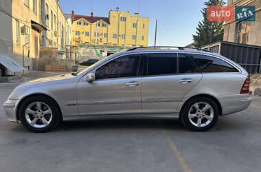 Універсал Mercedes-Benz C-Class 2004 в 