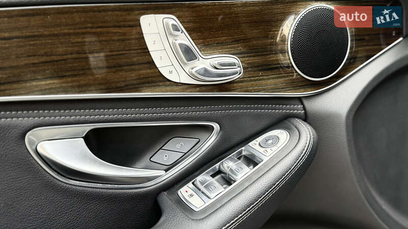 Седан Mercedes-Benz C-Class 2015 в Запорожье