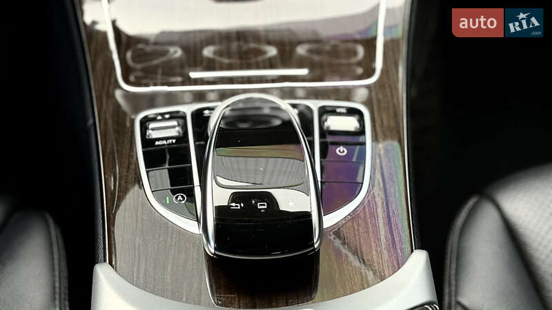 Седан Mercedes-Benz C-Class 2015 в Запорожье
