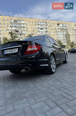 Седан Mercedes-Benz C-Class 2013 в 