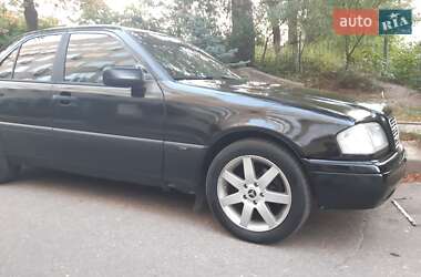 Седан Mercedes-Benz C-Class 1997 в 