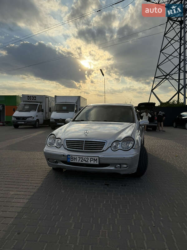 Mercedes-Benz C-Class 2000